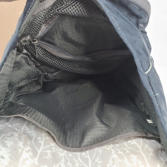 Overland Equipment blue and gray multi-compartment multi-purpose backpack - Picture 13 of 16